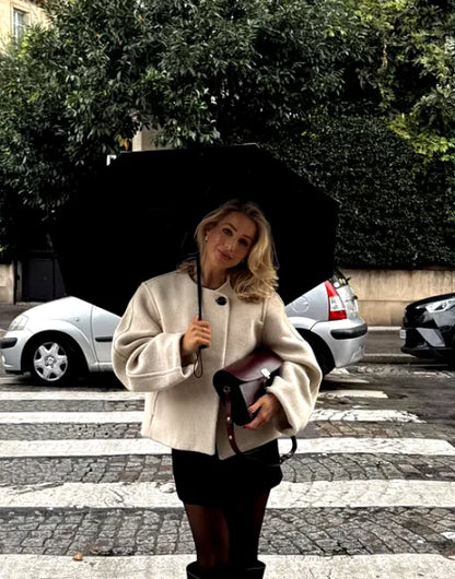 Olivia Wollen Jas